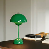 Stilvolle LED-Lampe mit modernem Design und warmem Licht