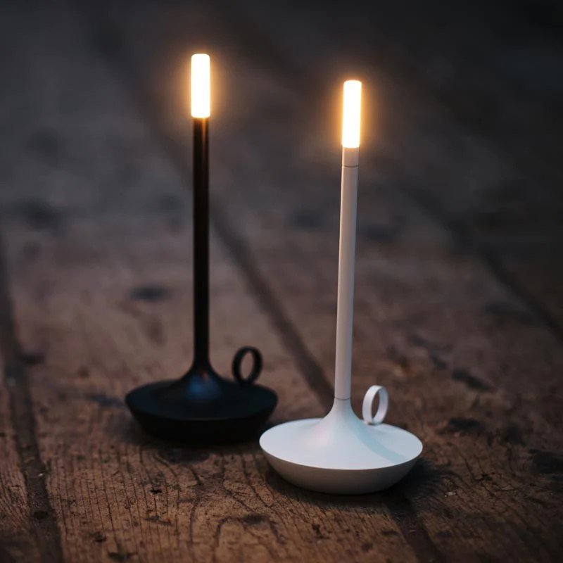 Elegante Kerzenlampe mit Warmlicht und Flexibler Platzierung
