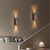 Minimalistische LED Wandleuchte aus Holz - Warm- und Kaltlicht